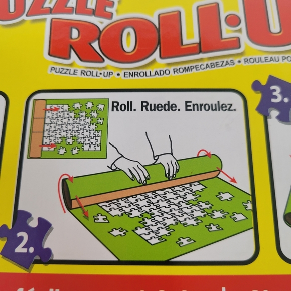 Puzzle Roll Up by Master Pieces - Picture 5 of 8